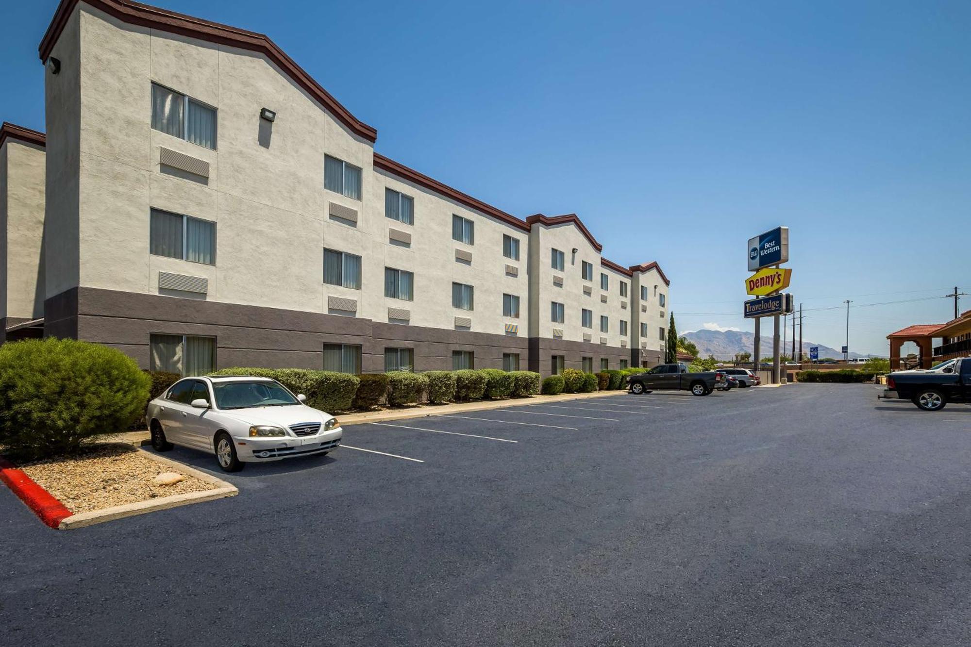 Best Western Gold Poppy Inn Tucson Bagian luar foto