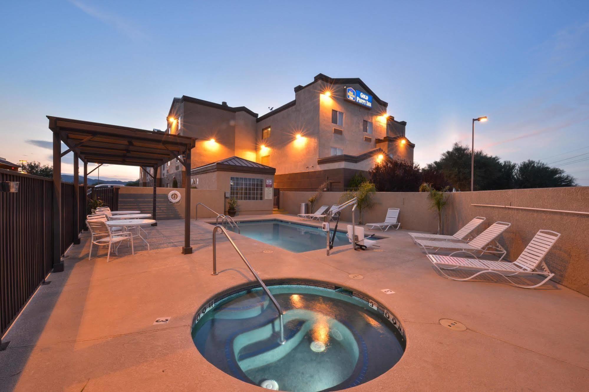 Best Western Gold Poppy Inn Tucson Bagian luar foto